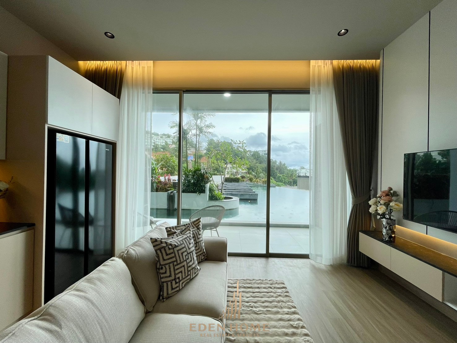 🌊 THE ARK KARON | EXCLUSIVE POOL ACCESS RESIDENCE