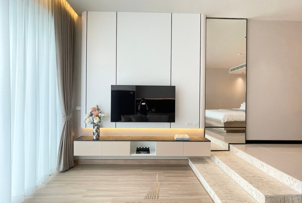 🌊 THE ARK KARON | EXCLUSIVE POOL ACCESS RESIDENCE