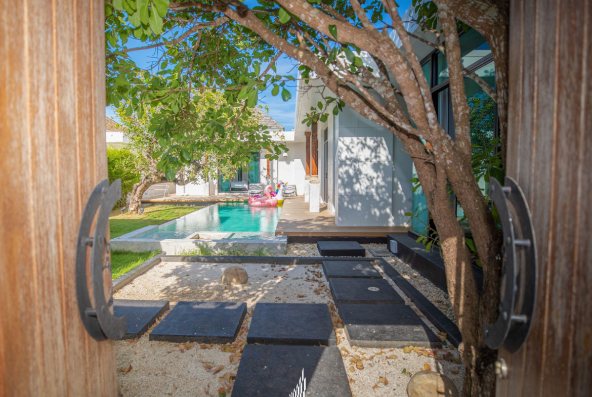 🏯 MODERN TROPICAL LUXURY | MONO VILLAS CHALONG 🌿